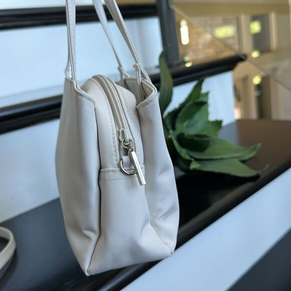 Frankie & Johnnie Nylon Crossbody Shoulder Satchel Purse Neutral new - Picture 5 of 10